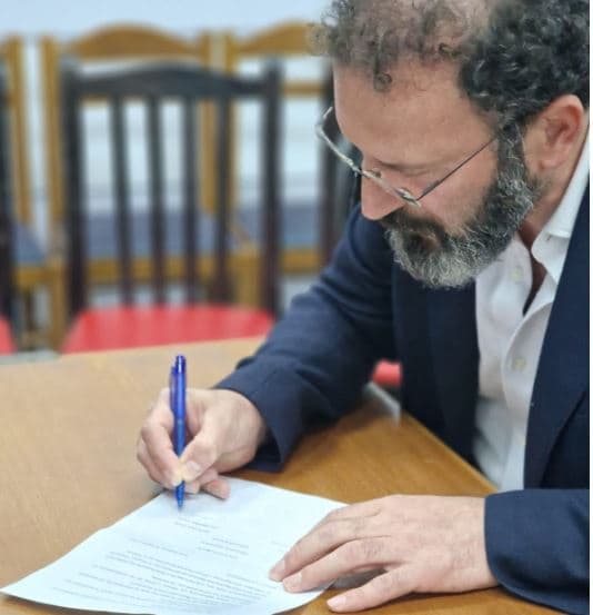 Nika: Po vidhen fshatrat e minoritetit grek, autoritetet të marrin masa 