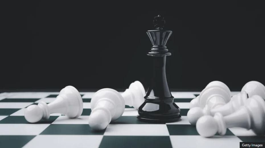 OpenAI mposht Grok-un e Elon Musk në turneun e shahut me inteligjencë artificiale