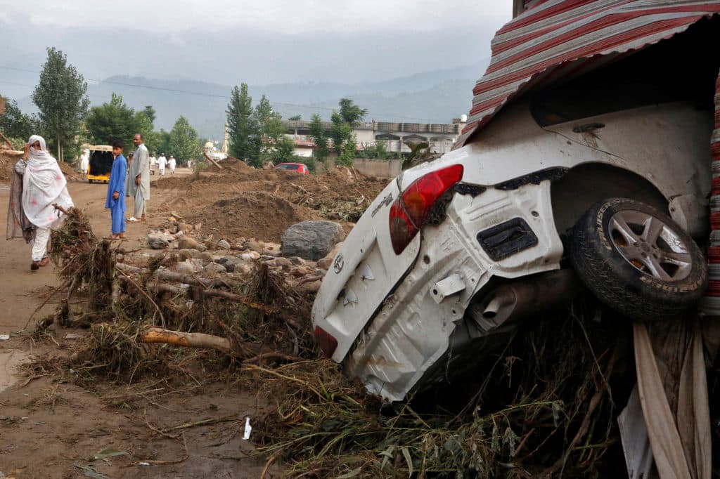 351 të vdekur nga përmbytjet në Pakistan
