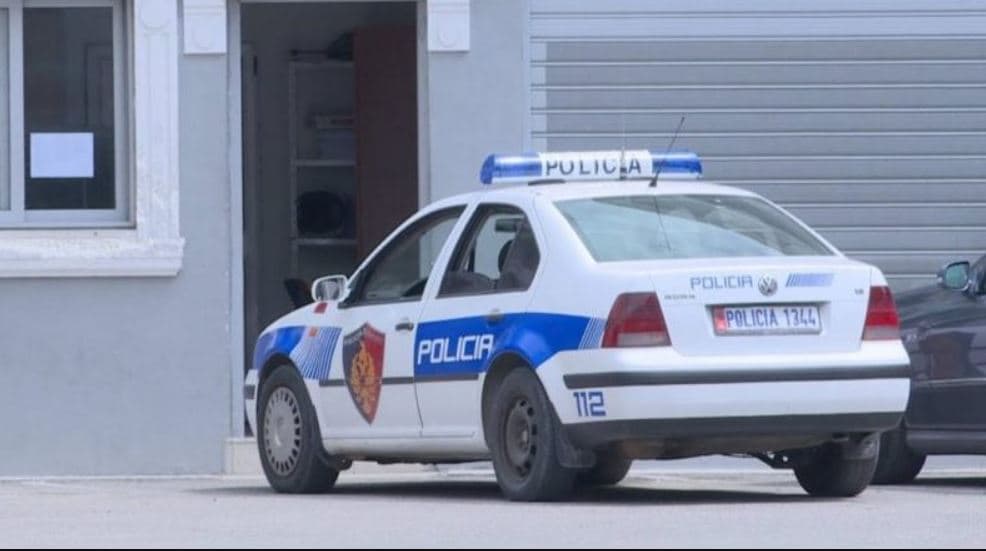Arrestohen dy persona me heroine e kokainë, një tjetër ndalohet për përdhunim 
