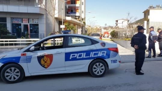 Tentoi të vriste me thikë një person për motive të dobëta, arrestohet 40-vjeçari në Fier