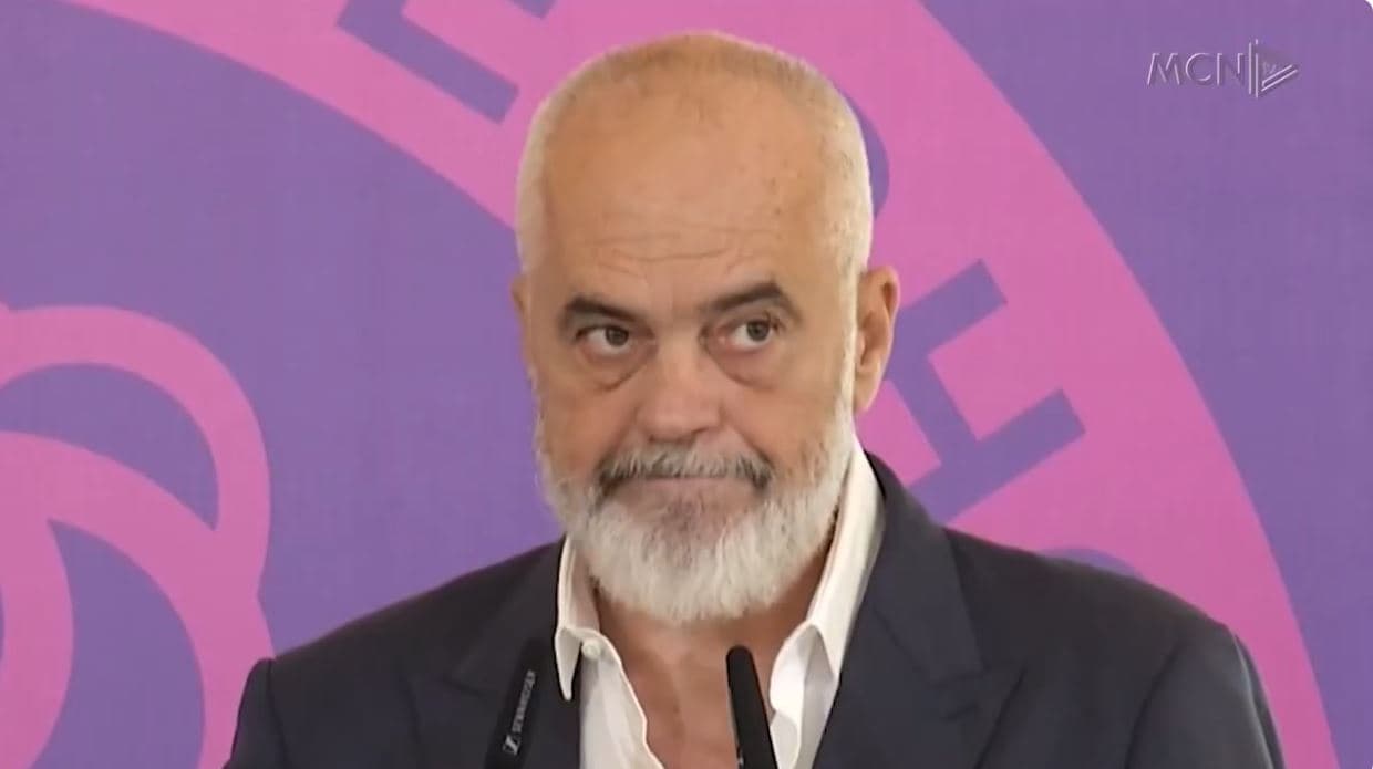 Rama shpall qeverinë më 11 shtator. Ndryshon struktura e Kuvendit, shtohen 3 komisione