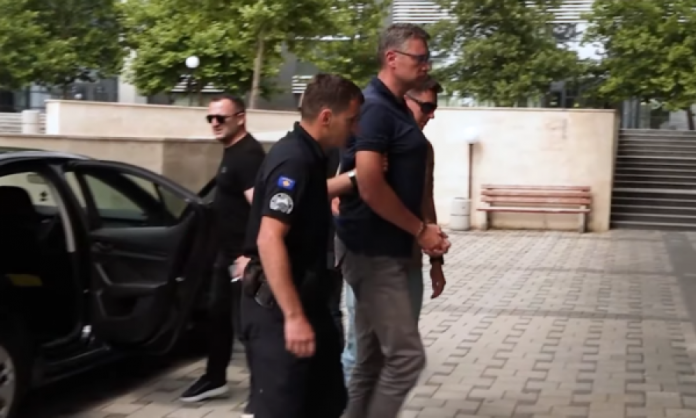     Mbajti fjalim fyes kundër UÇK-së, ngritet aktakuzë ndaj Igor Popoviç, pranon fajësinë
