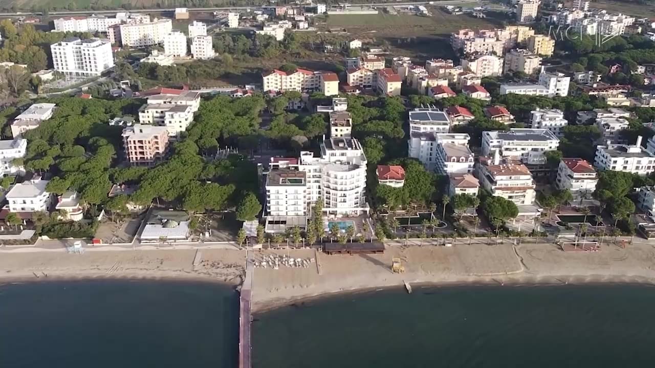 SPAK kontrolle te “Klajdi Resort" në Golem / Spiropali “i dha vulën” hotelit gjatë fushatës (VIDEO)
