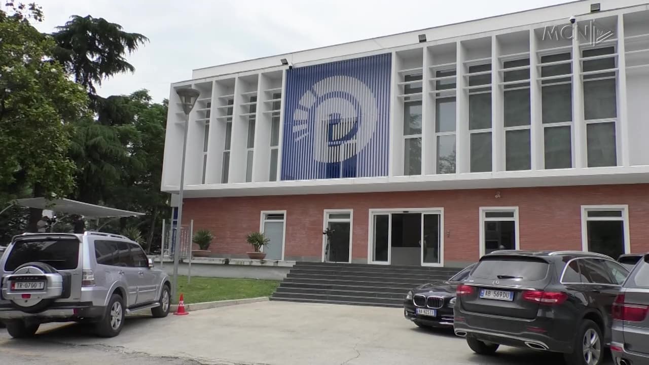 “Në SPAK ish-drejtuesi dhe drejtuesi i KLGJ” / Kalaja: Skandal, hapën Gjykatën e Lartë për Delina Ficon (VIDEO)