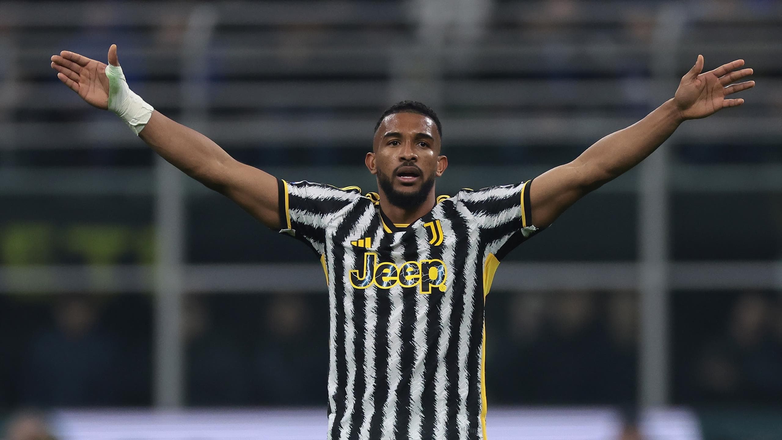              Supersfidë në Premier League për Gleison Bremer 