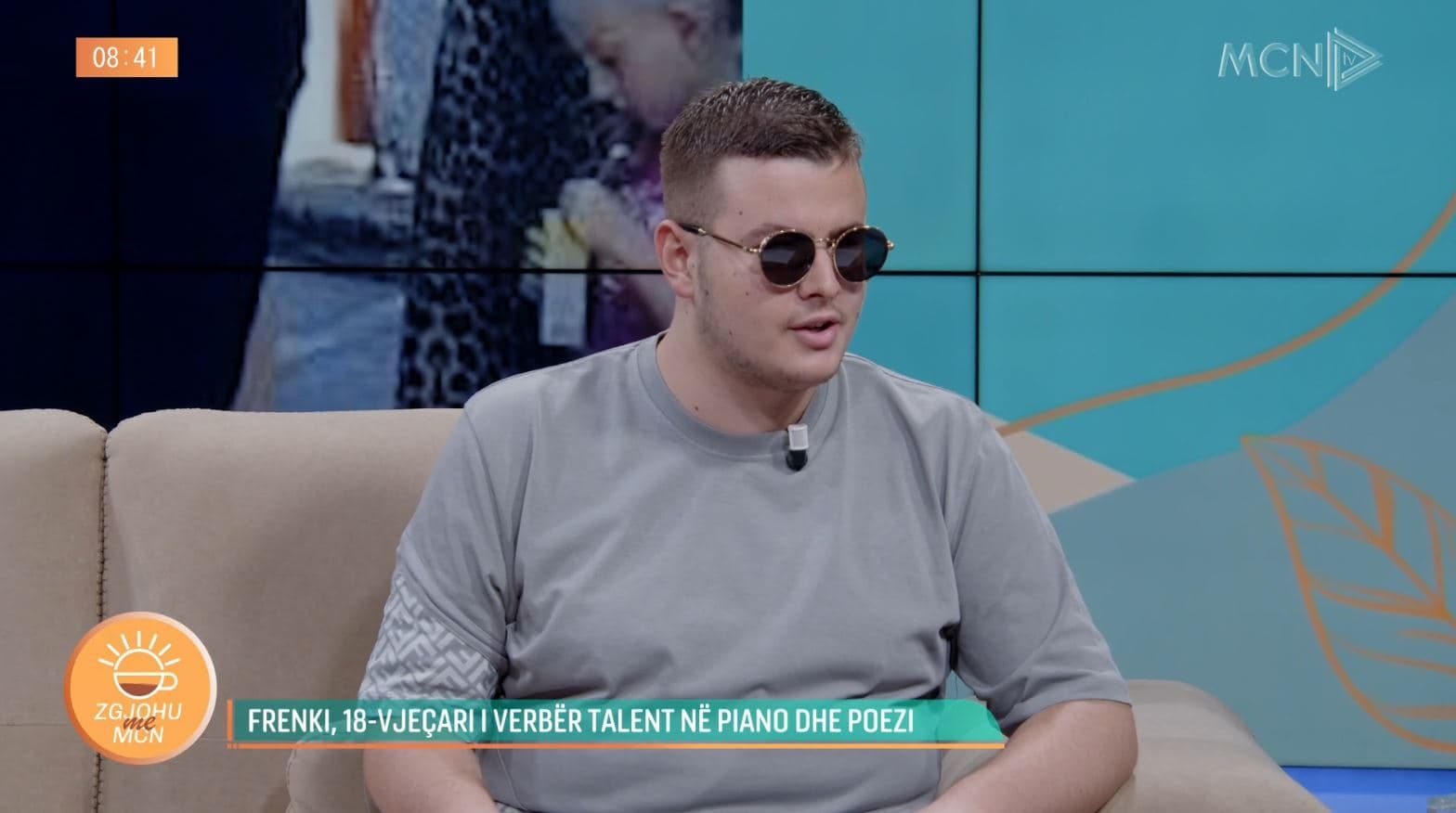 18-vjeçari i verbër që nga lindja i pasionuar pas pianos dhe letërsisë: Synoj studimet për drejtësi