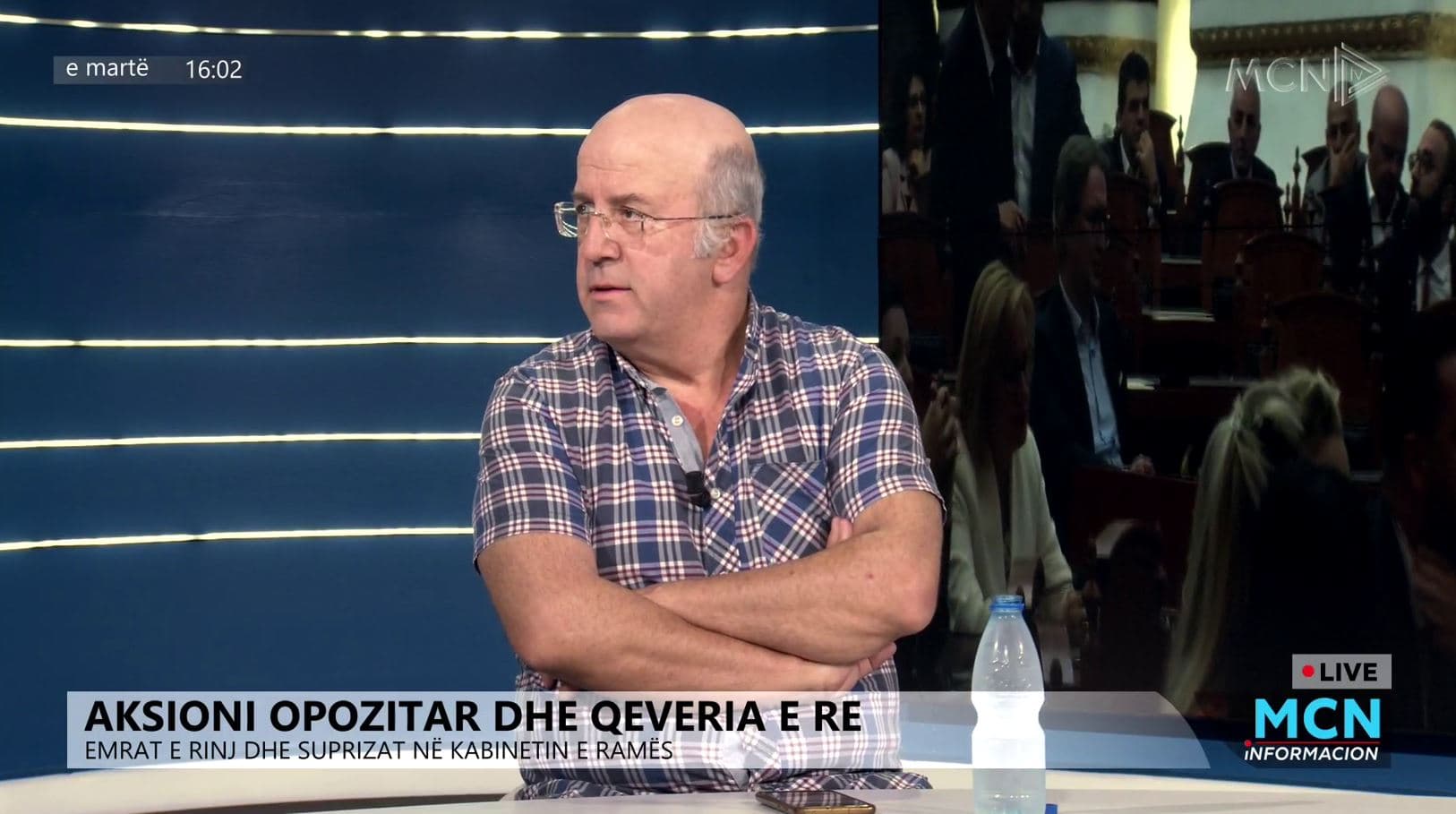 Çipi: Nëse opozita nuk i njeh zgjedhjet s’duhet të hyjë në Parlament, por të nisë mosbindjen civile (VIDEO)