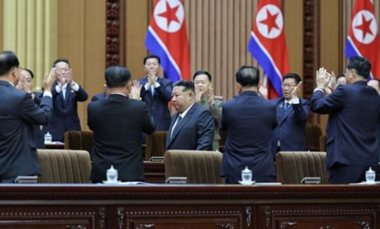 Kim Jong-un: Të hapur për dialog me SHBA, por jo për çështjet bërthamore