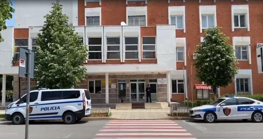 I arrestuar në Angli për vrasje të mbetur në tentativë dhe trafik droge, konfiskohen pasuritë e Fatjon Dautajt