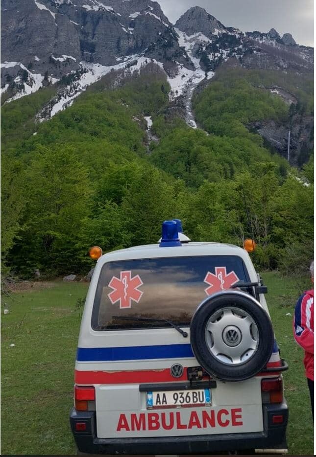     40-vjeçari humb jetën pasi rrëzohet nga një terren i thepisur malor në Kelmend 