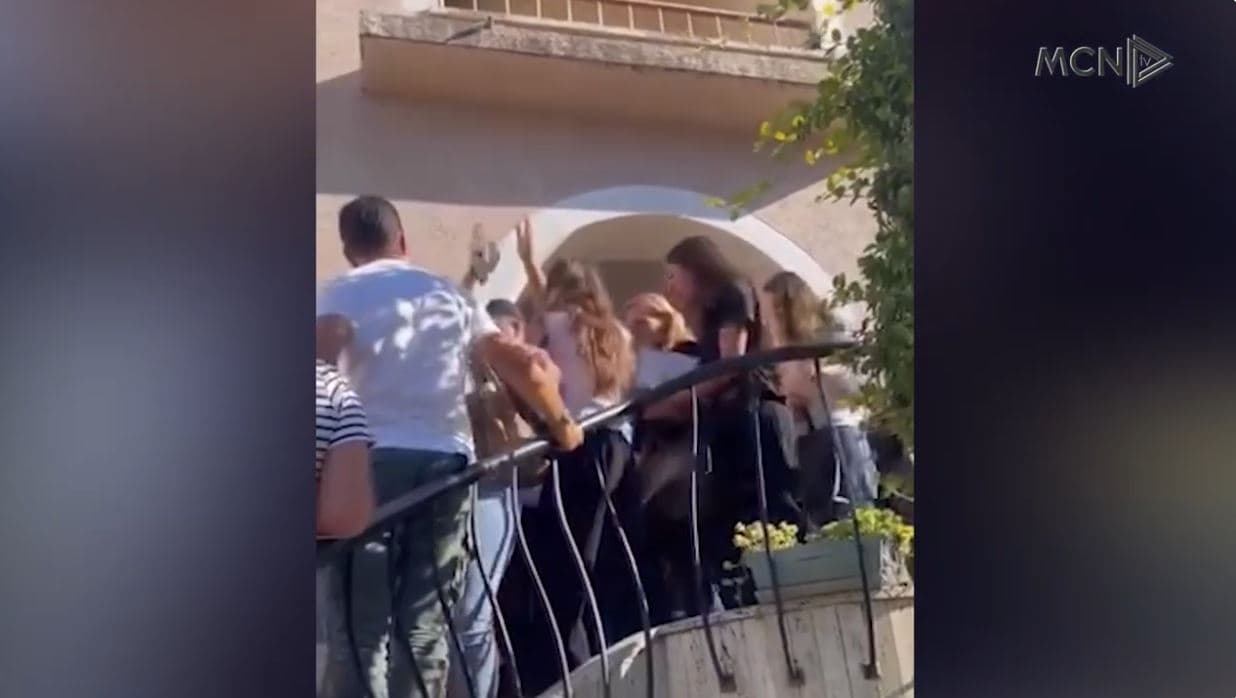 Dhunë policore ndaj studentëve/ Përfaqësuesi i konvikteve: Kërkonin të gjithë dhoma të mira