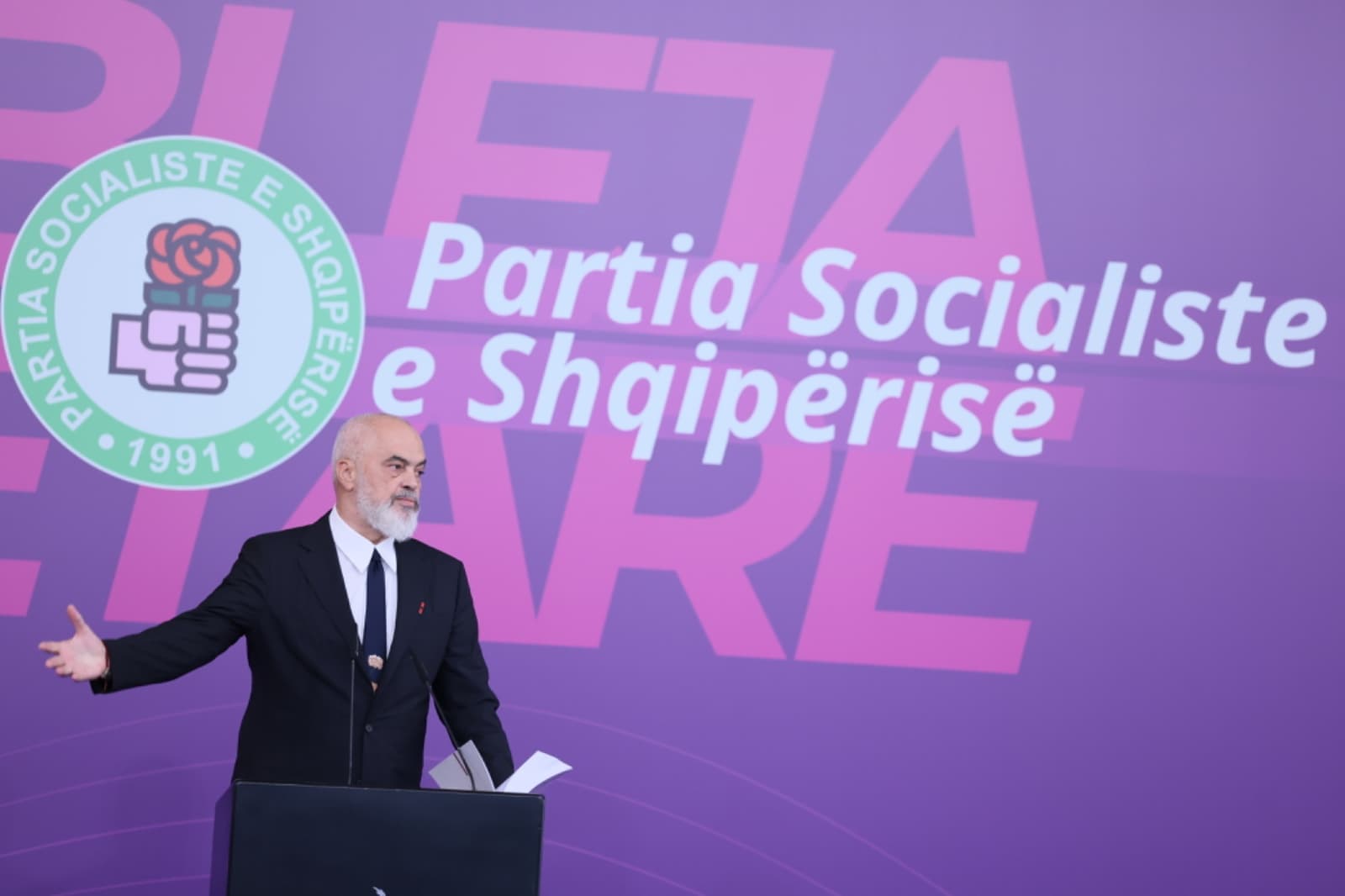 Rama njofton reformim të Kuvendit, ulje të numrit të deputetëve/ Reformë e re territoriale