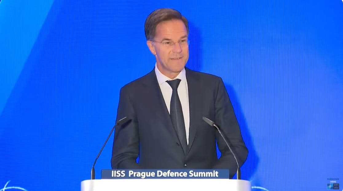 NATO: Parada e Pekinit, përpjekje për një rend të ri botëror