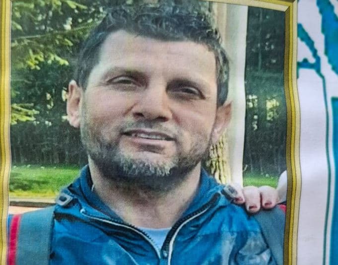 U gjet i vdekur në banesë, policia e Durrësit: Kishte shenja dhune dhe plagë me thikë