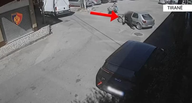       Vjedh automjetin për ta shitur për skrap, arrestohet 42-vjeçari në Tiranë
