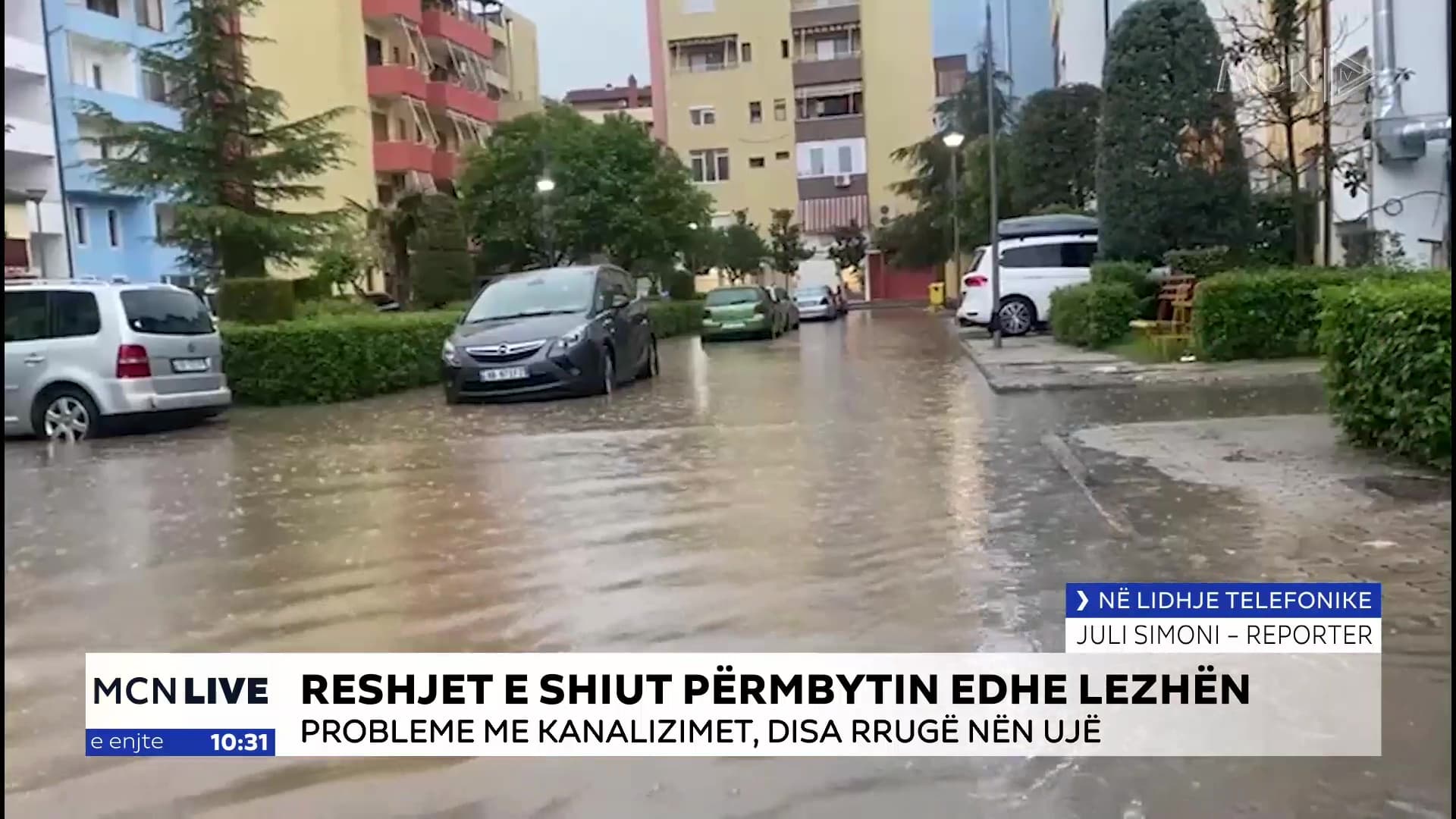 Reshjet e shiut përmbytin edhe Lezhën (VIDEO)