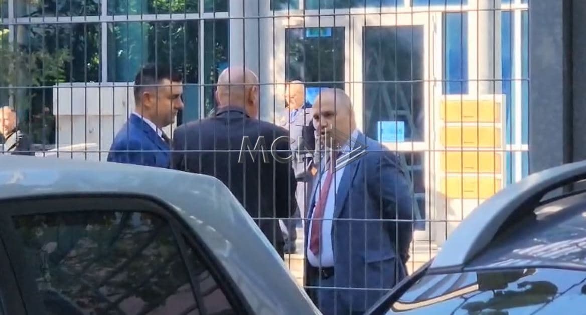 Komandanti i Gardës takim me kreun e GJKKO-së për sigurinë  (VIDEO)