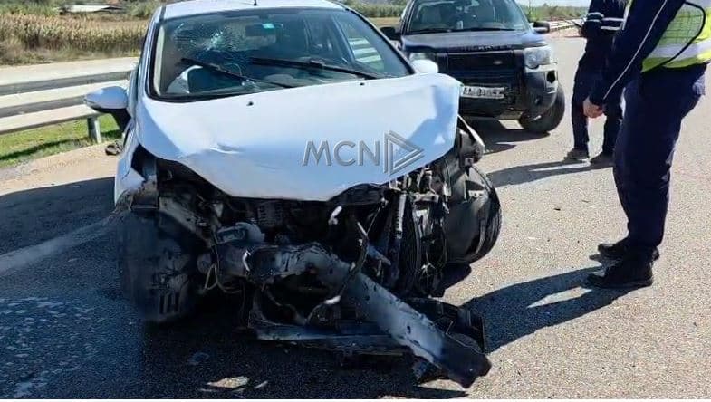     Aksident i dyfishtë në bypass-in e Fierit, plagoset një pasagjere