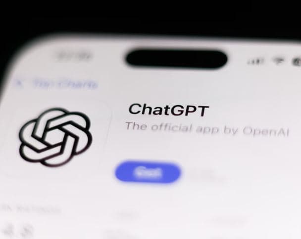 Mbi 1 milion përdorues të ChatGpt shprehin tendenca vetëvrasje