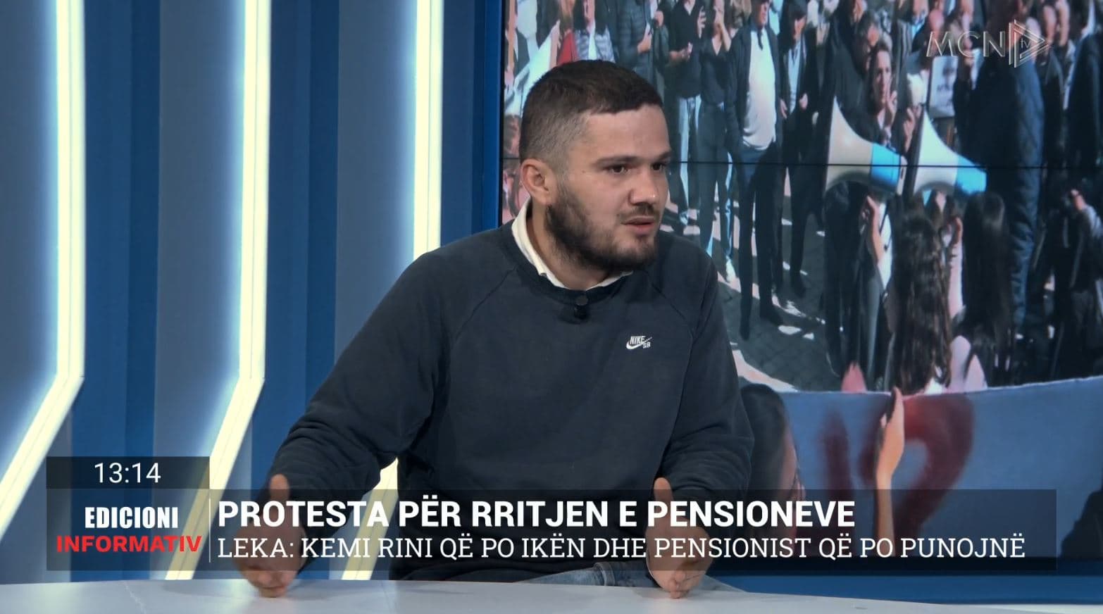 Protesta për rritjen e pensioneve/ Leka: Domosdoshmëri caktimi i një minimumi jetik (VIDEO)
