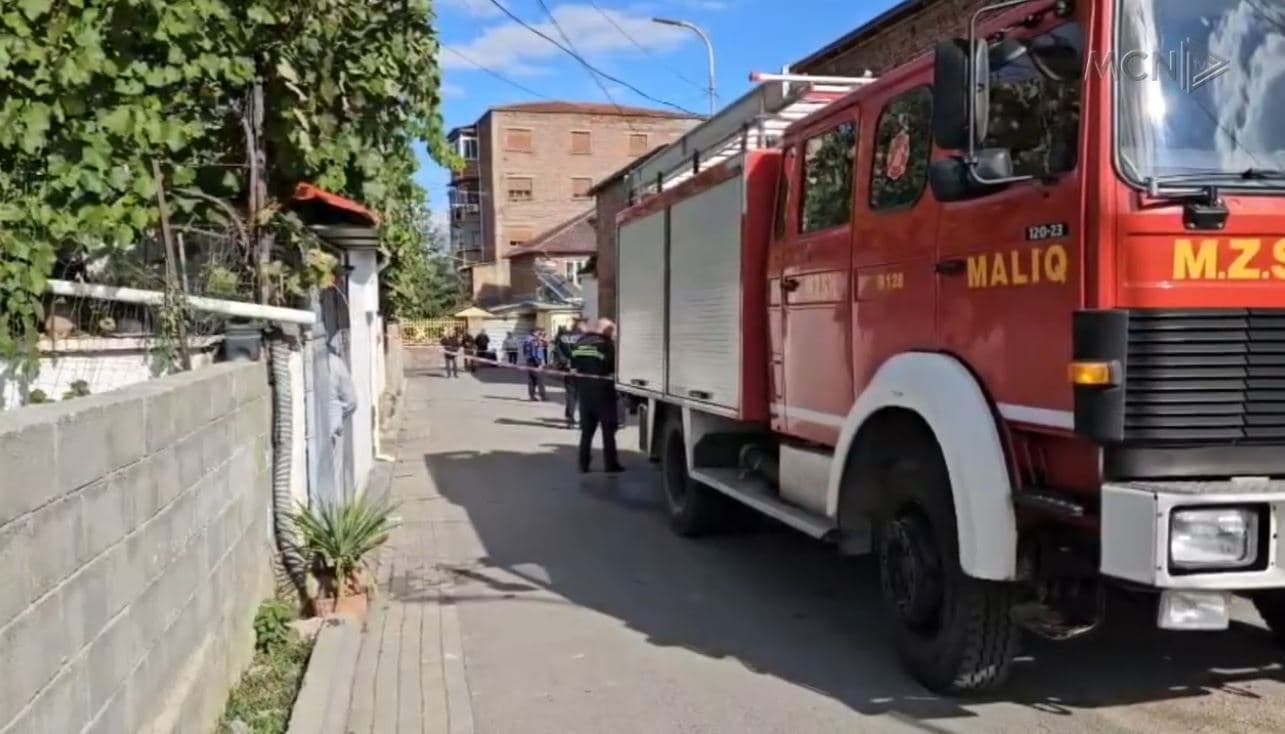 Tragjedi nga zjarri në Maliq/ Humbin jetën nënë e bir, një e mitur në gjendje të rëndë (VIDEO)