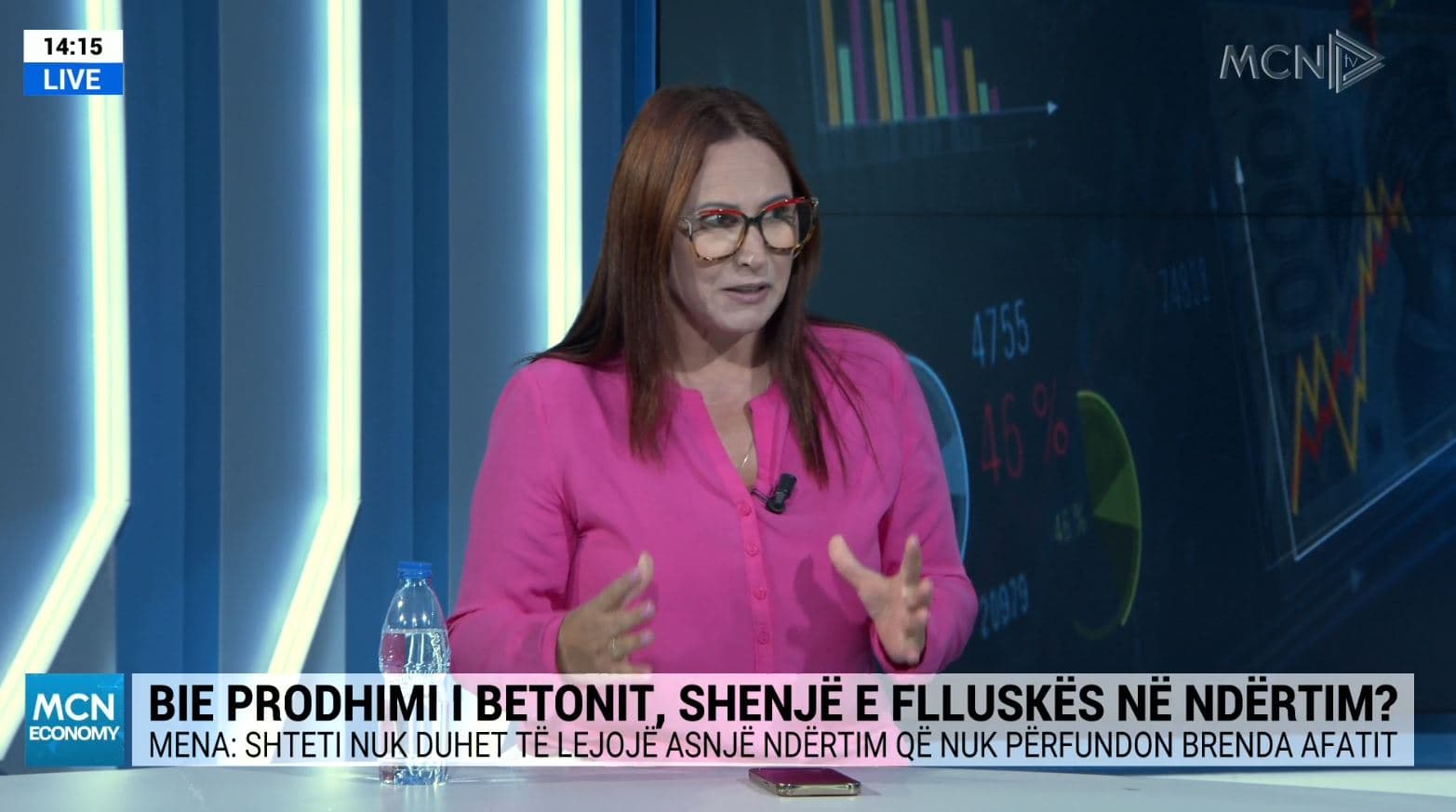 Mena: Ndërtimet nuk mbyllen brenda afateve, ka kulla në mes të Tiranës që vijojnë prej dhjetë vitesh