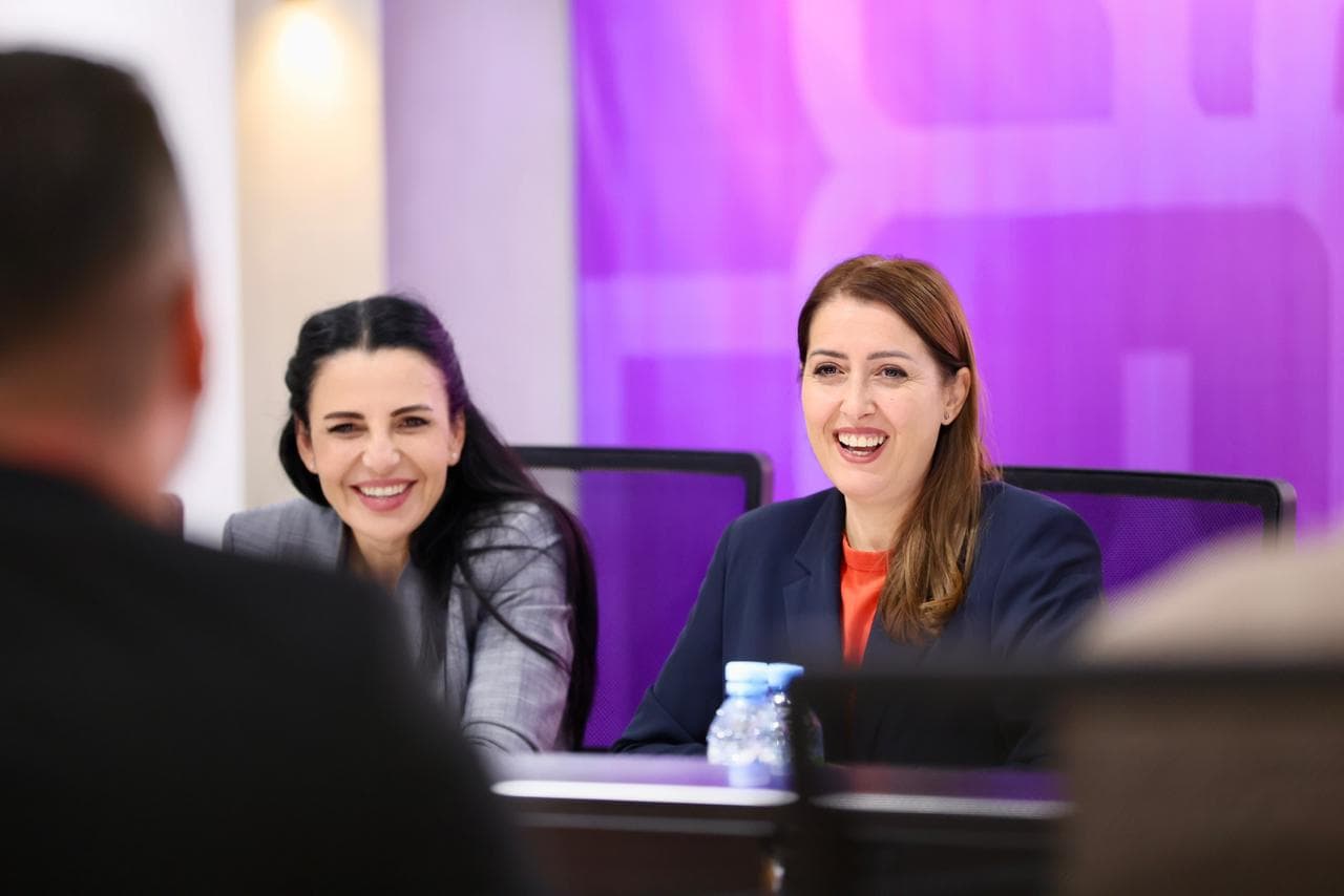 PS nis fushatën në Tiranë, Manastirliu dhe Balluku takime me shtabet