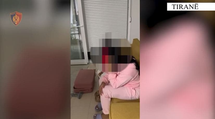 Prostitucion në një apartament me qira/ Arrestohet 22-vjeçari dhe dy vajza kolumbiane, procedohen dy të tjera 