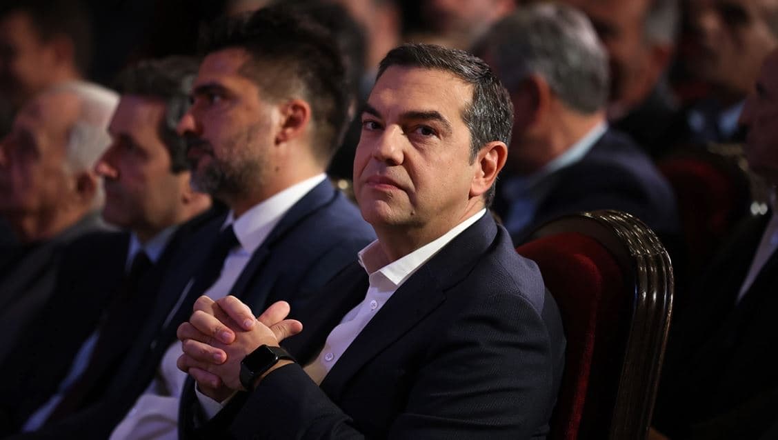 Alexis Tsipras rikthehet në politikë, paralajmëron krijimin e një partie të re 