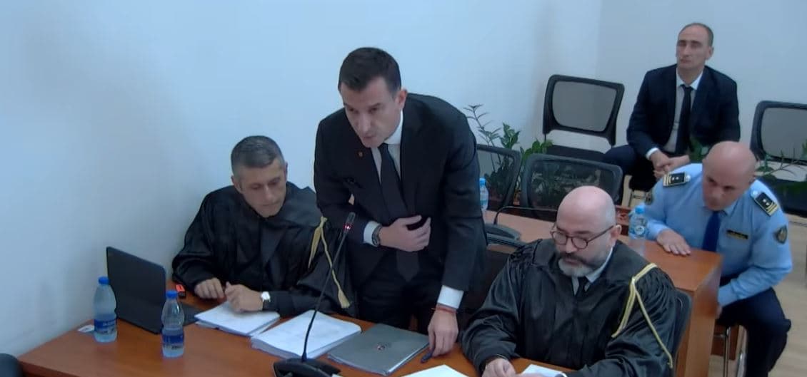 Ankimimi i Veliaj për shkarkimin nga detyra, mbahet seanca në Gjykatën Kushtetuese (VIDEO) 