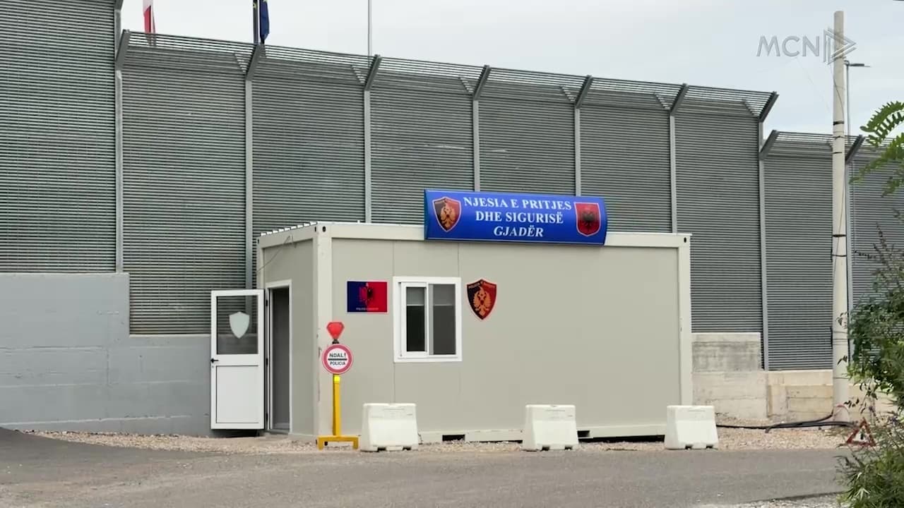 Jo më shumë se 30 emigrantë / Kampi i Gjadrit me kapacitet minimal, pas ndryshimit të funksionit (VIDEO)