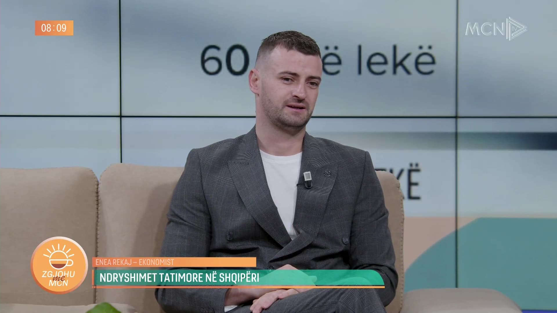 Tatimi për profesionet e lira/ Ekonomisti Rekaj shpjegon ndryshimet tatimore në Shqipëri