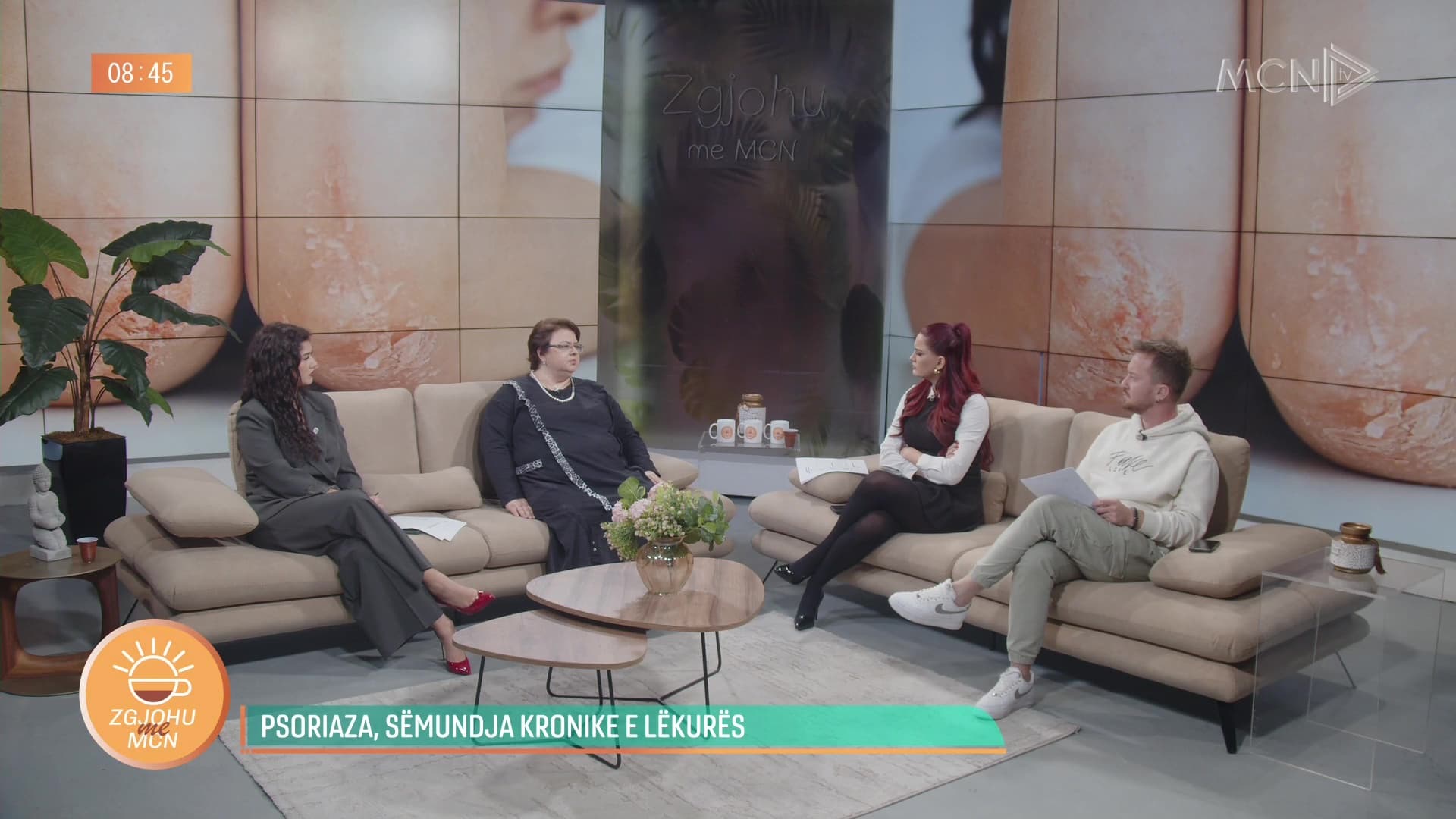 Psoriaza, sëmundja kronike e lëkurës/ Dermatologia Kuneshka: Stresi, faktori kryesor i shpërthimit