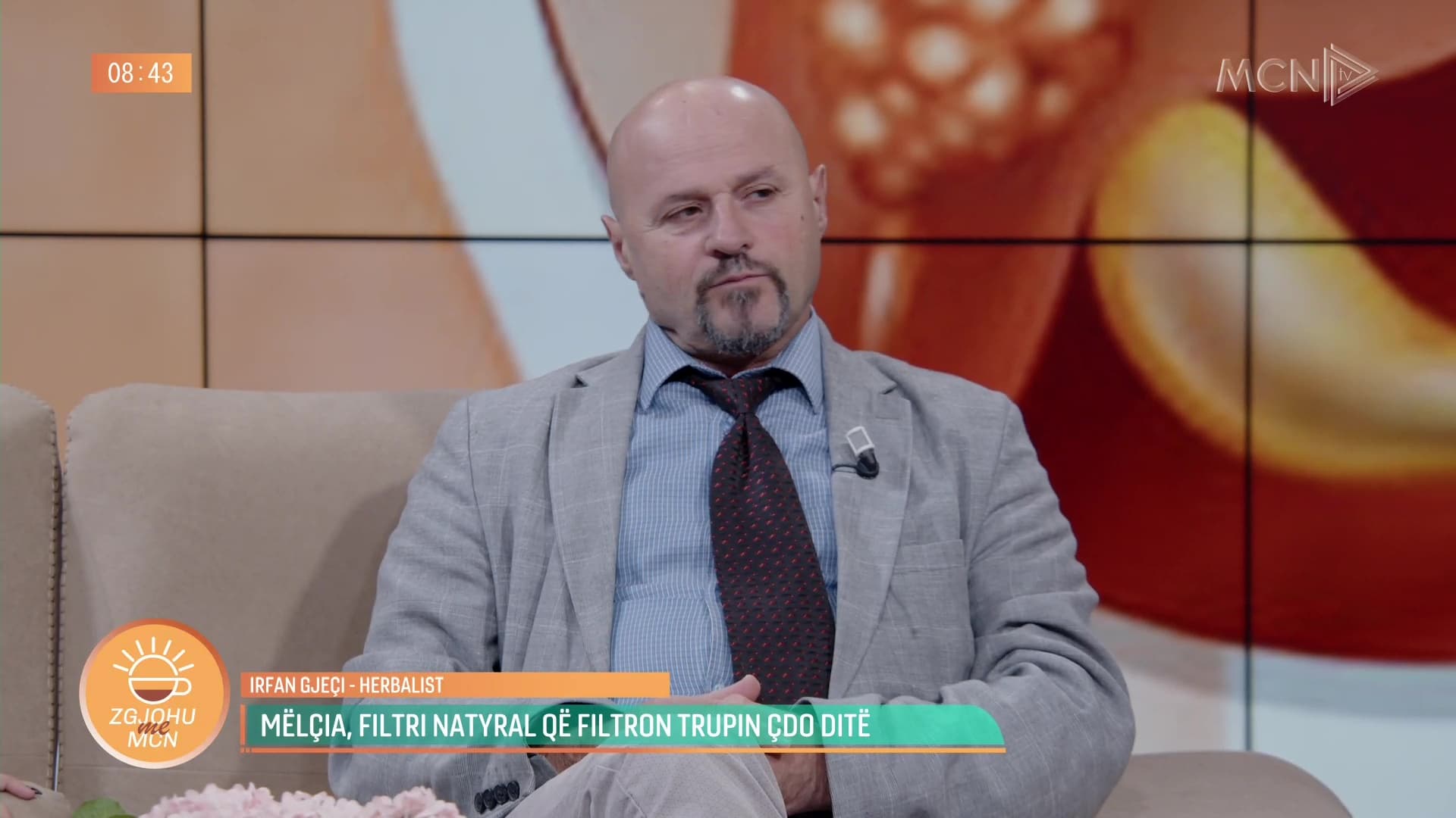 Kura alternative për pastrimin e mëlçisë/ Herbalisti Gjeçi: Dy lugë vaj ulliri dhe limon çdo mëngjes