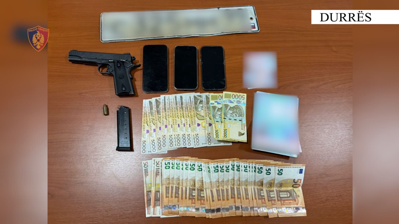 Lëviznin të armatosur me makinë të blinduar, arrestohen dy persona në Durrës