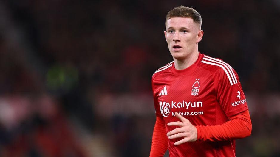 Manchester United, superofertë për Elliot Anderson