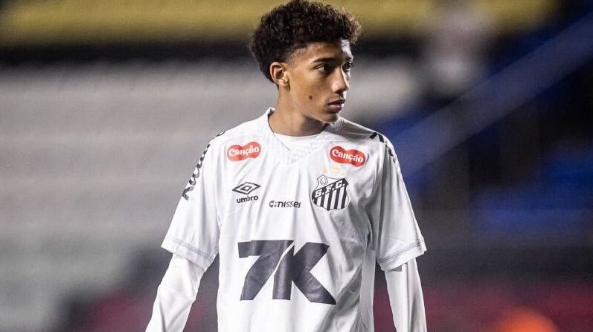 Manchester United, gjen sulmues tek Santos 