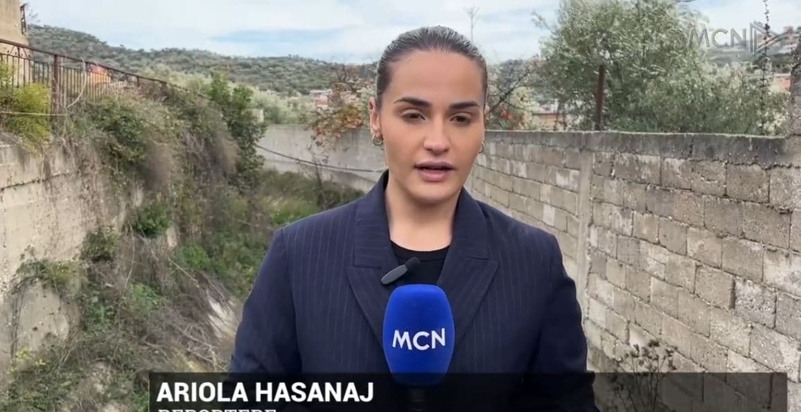 Kanali i bllokuar rrezikon Vlorën/ Bashkia nuk ka kryer asnjë pastrim (VIDEO)