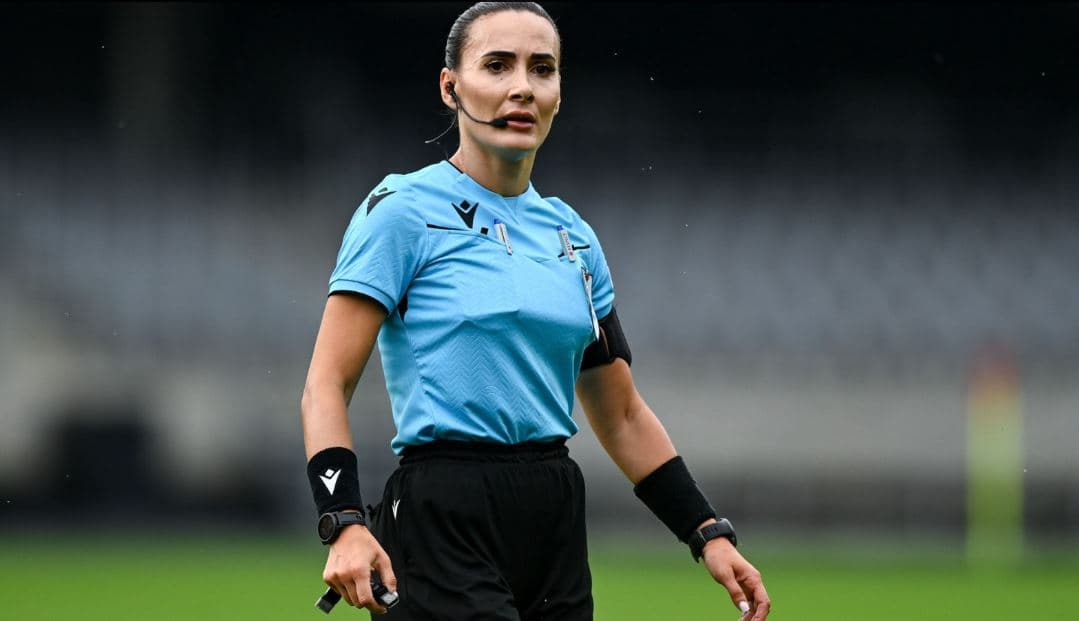 Europiani U-21 2027/ Emanuela Rusta dhe trupa shqiptare e arbitrave gjykojnë ndeshjen Spanjë–San Marino