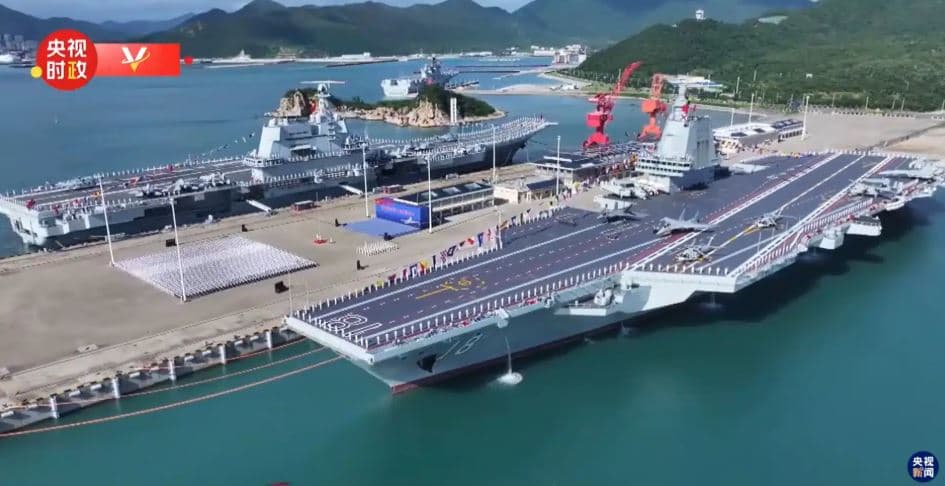 Kina prezanton aeroplanmbajtësen e re në garën detare me SHBA (VIDEO)