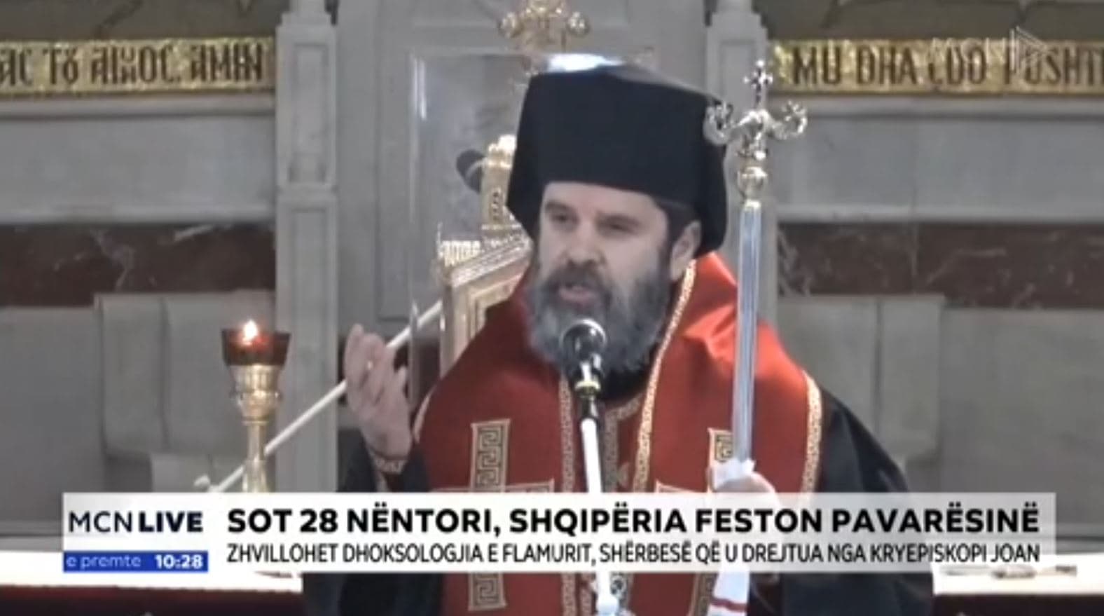 Pavarësia, Kryepeshkopi Joan meshë për Dhoksologjinë e flamurit