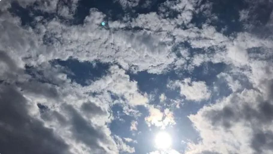 Moti sot/ Alternime kthjellimesh e vranësirash 