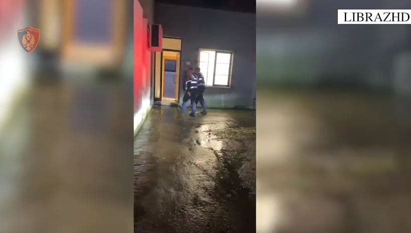 I dha çiftit të moshuar valium dhe u vodhi banesën, arrestohet dhëndri në Librazhd