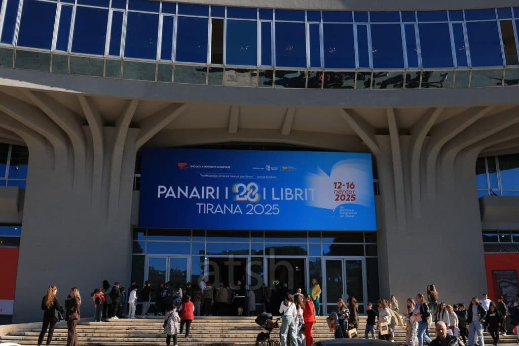   12-16 nëntor/ Hapet Panairi i 28-të i Librit me moton “Ndërgjegjja jonë ka nevojë për librat”