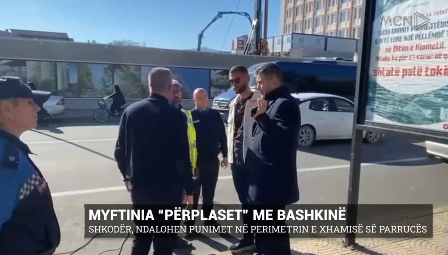 Myftinia “përplaset” me bashkinë/ Shkodër, ndalohen punimet në perimetrin e xhamisë së Parrucës (VIDEO)