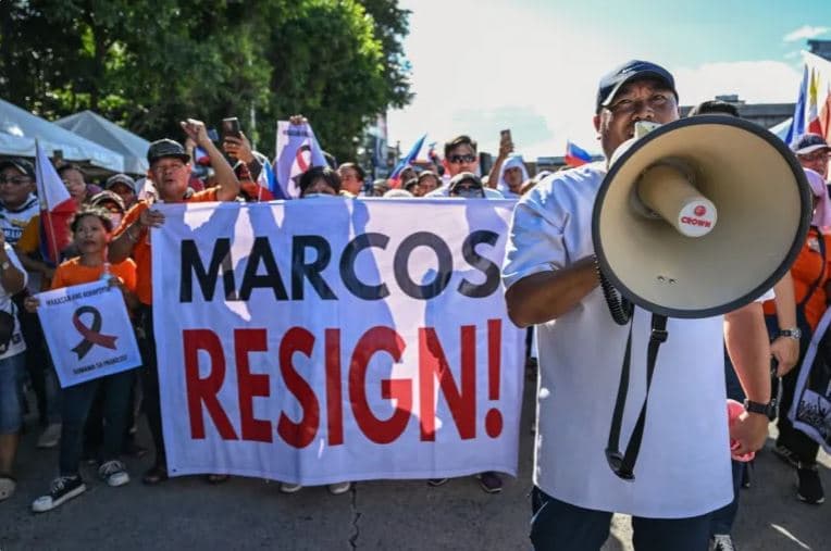 Presidenti filipinas Marcos hedh poshtë akuzat e motrës së tij për përdorim kronik droge