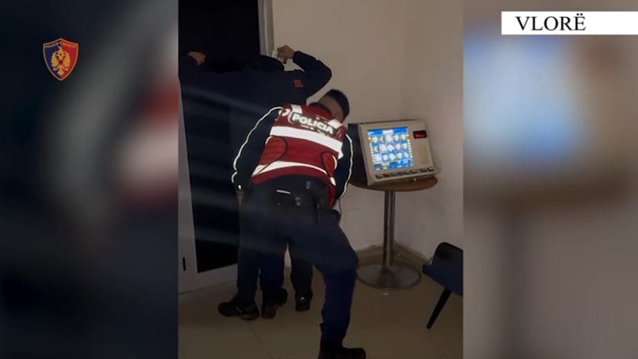 Organizonin lojëra fati në lokal, “Game Over” vë në pranga dy persona në Vlorë 