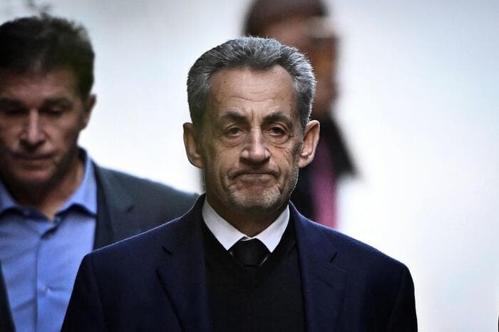 Rrëzohet Apeli i Sarkozy, dënimi përfundimtar: Duhet të vuajë një vit burg