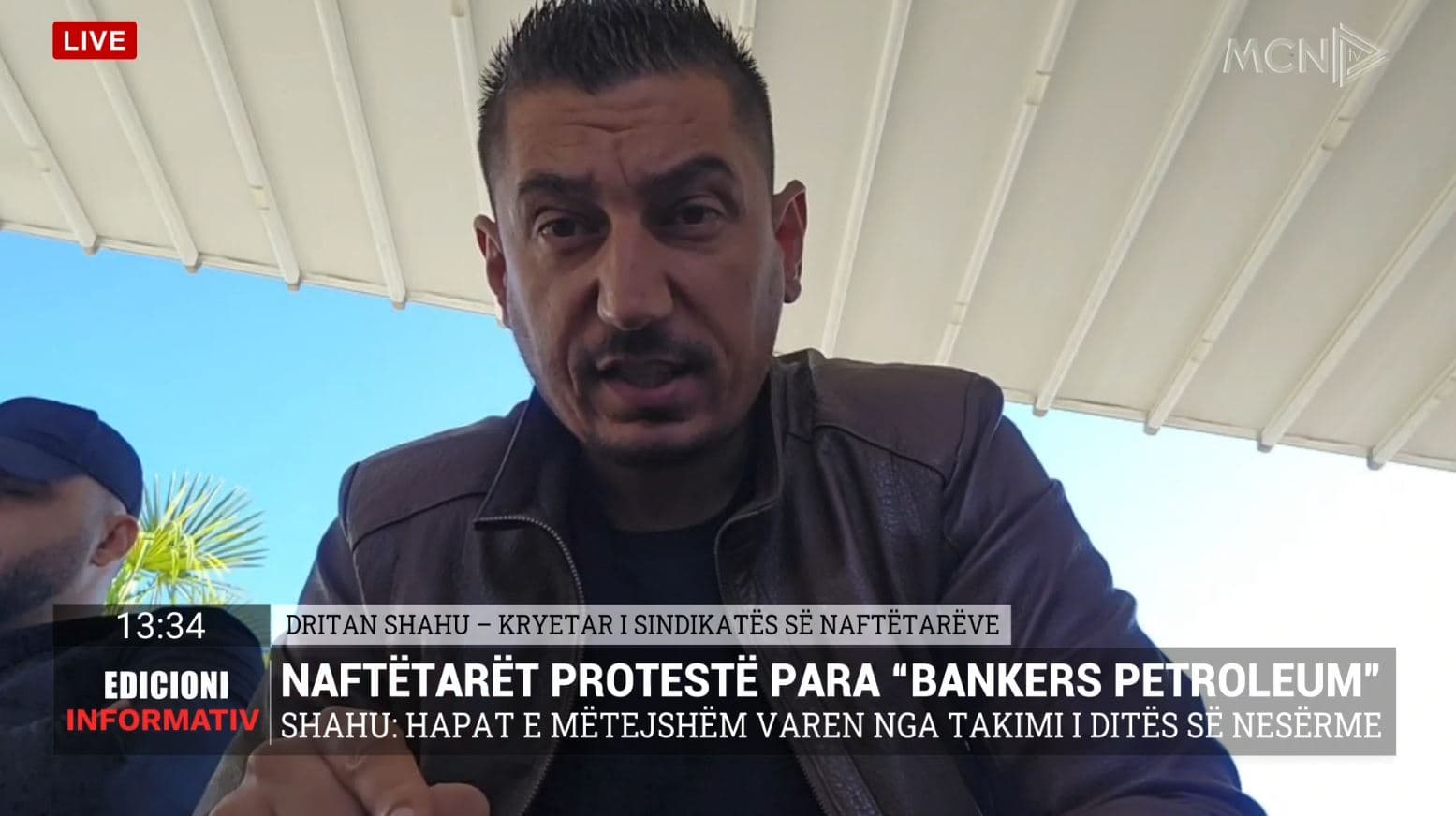 Naftëtarët protestë para “Bankers”/ Shahu: Nesër takim me shtetin ndërmjetës, nuk tërhiqemi nga kërkesat